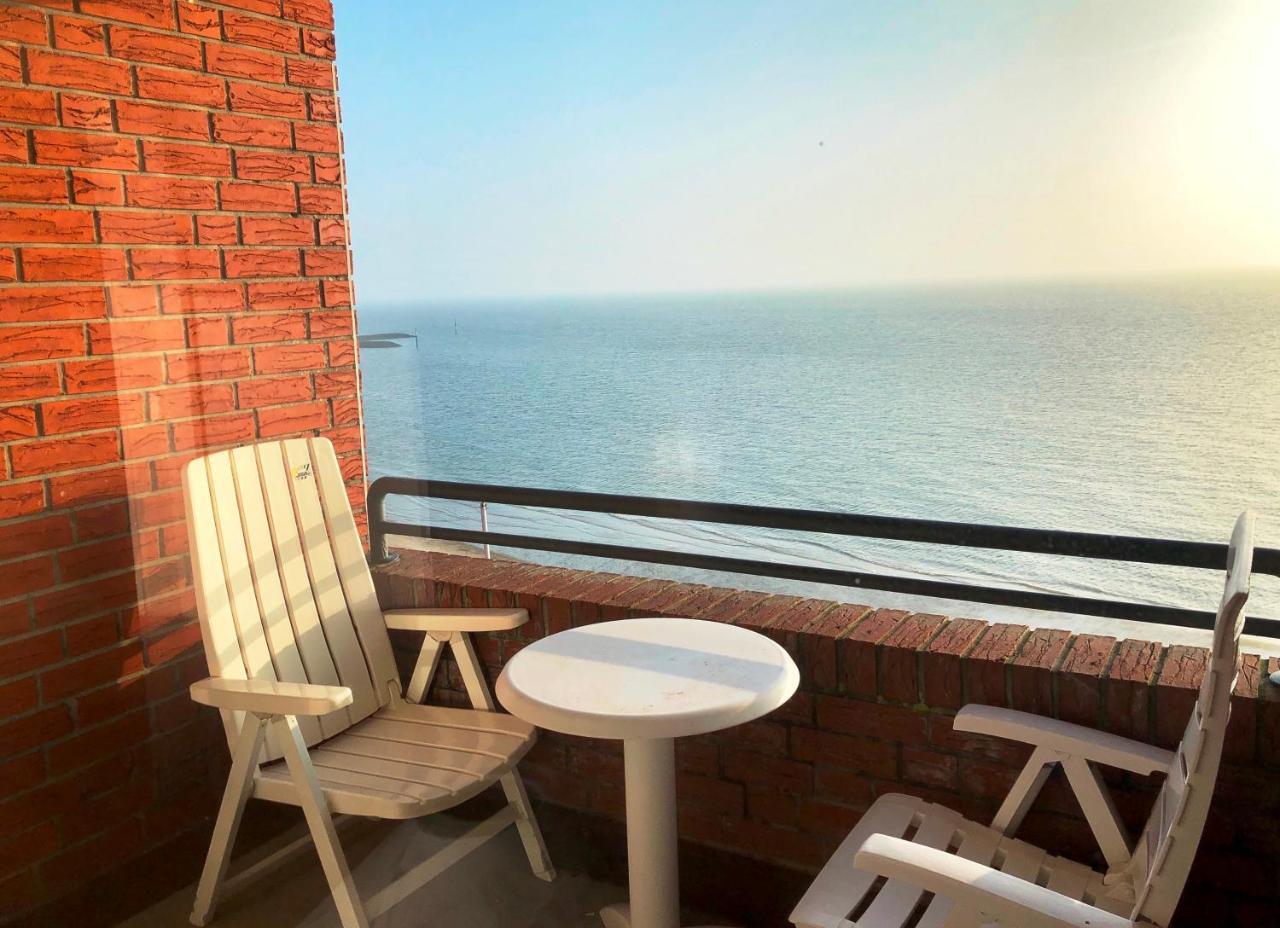 Ferienwohnung Im Strandhotel Вик-ауф-Фёр Экстерьер фото